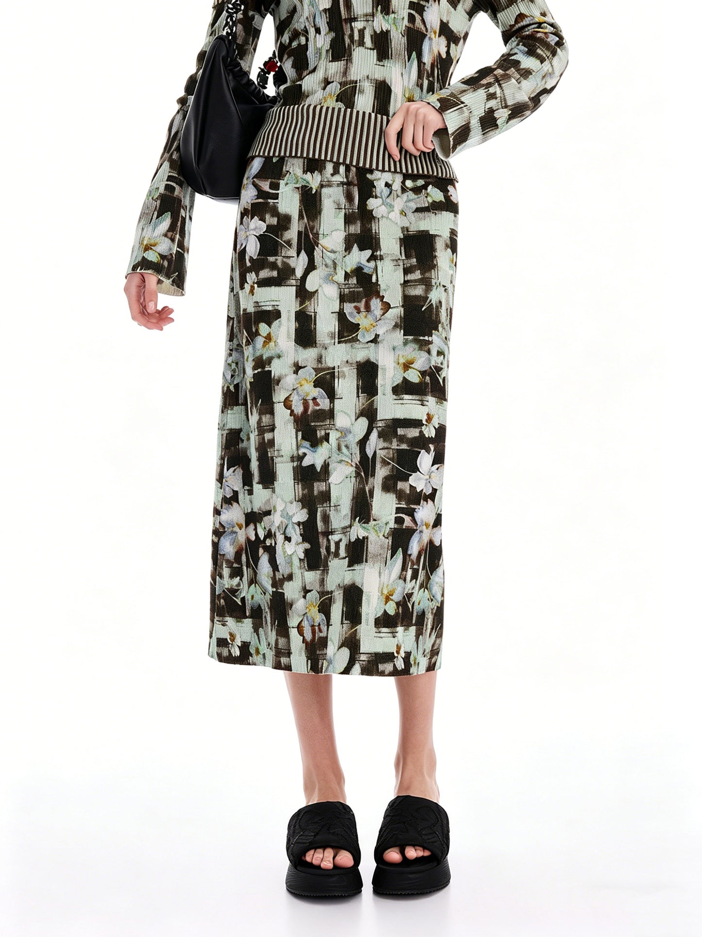 AYANAS Floral Check Print Flare Midi Skirt