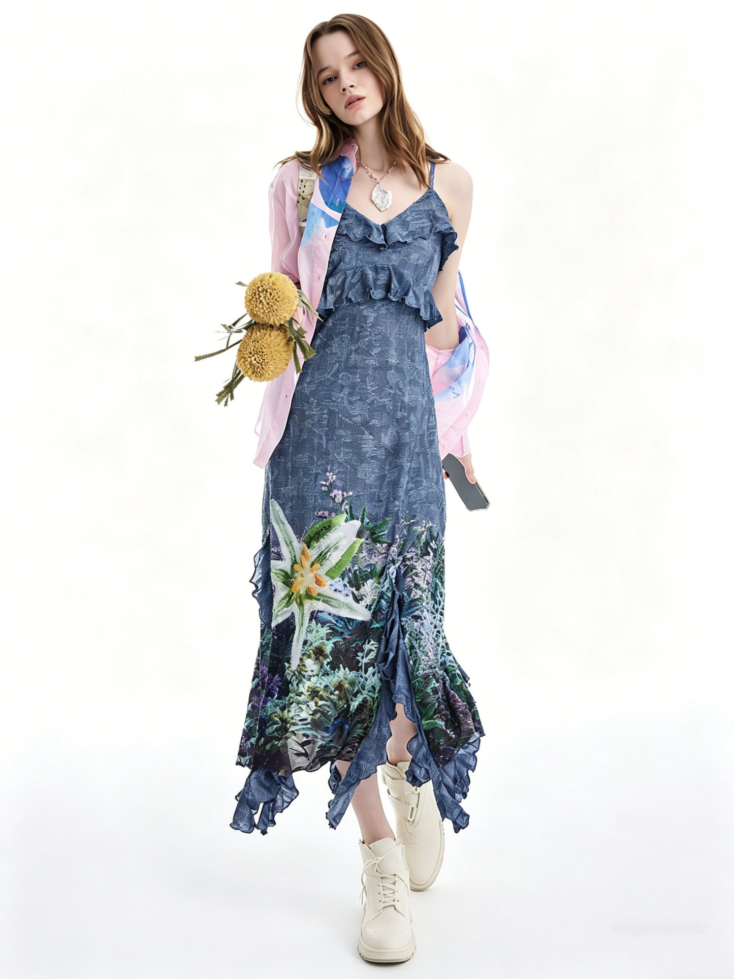 AYANAS Stretch-fit, figure-hugging women’s dress with ruffled print