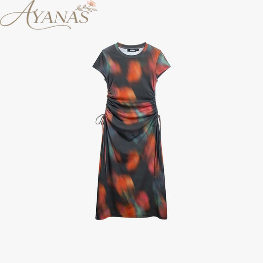 AYANAS  Women's Stretch Round-Neck Dress with Gradient Print
