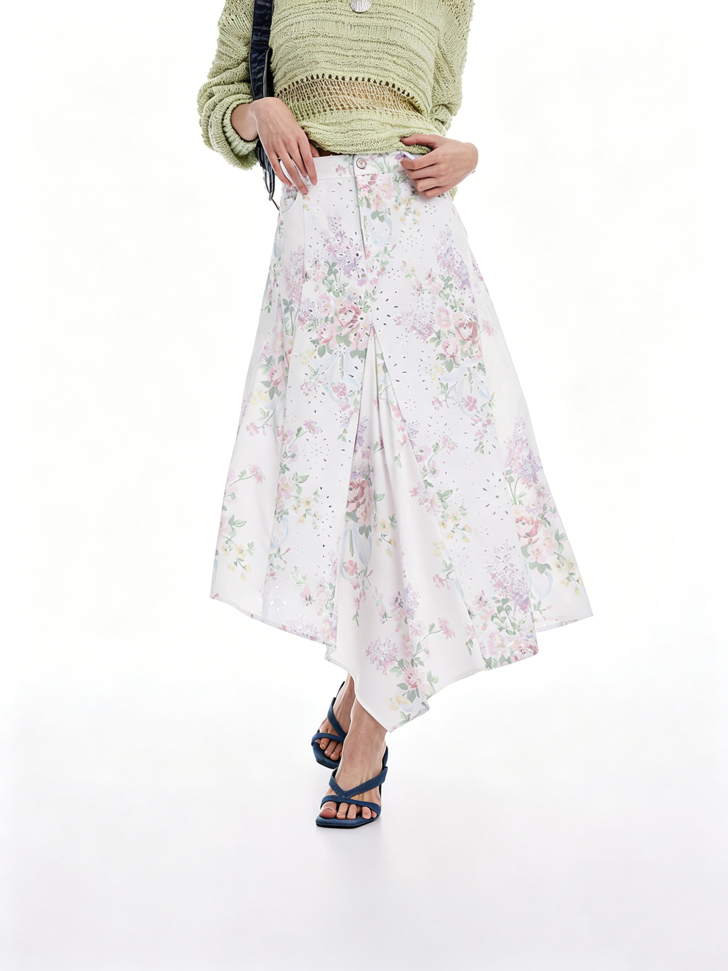 AYNAS Openwork floral print patchwork skirt