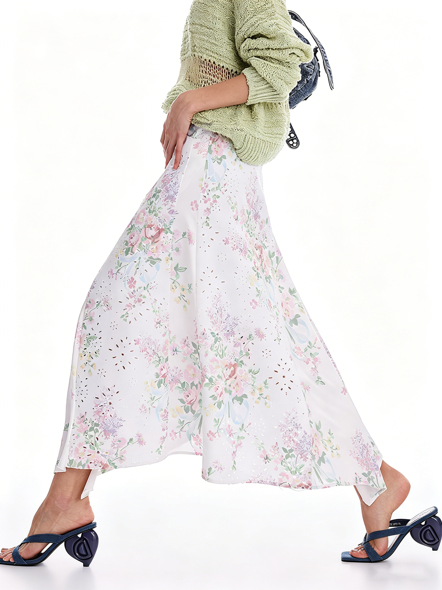 AYNAS Openwork floral print patchwork skirt