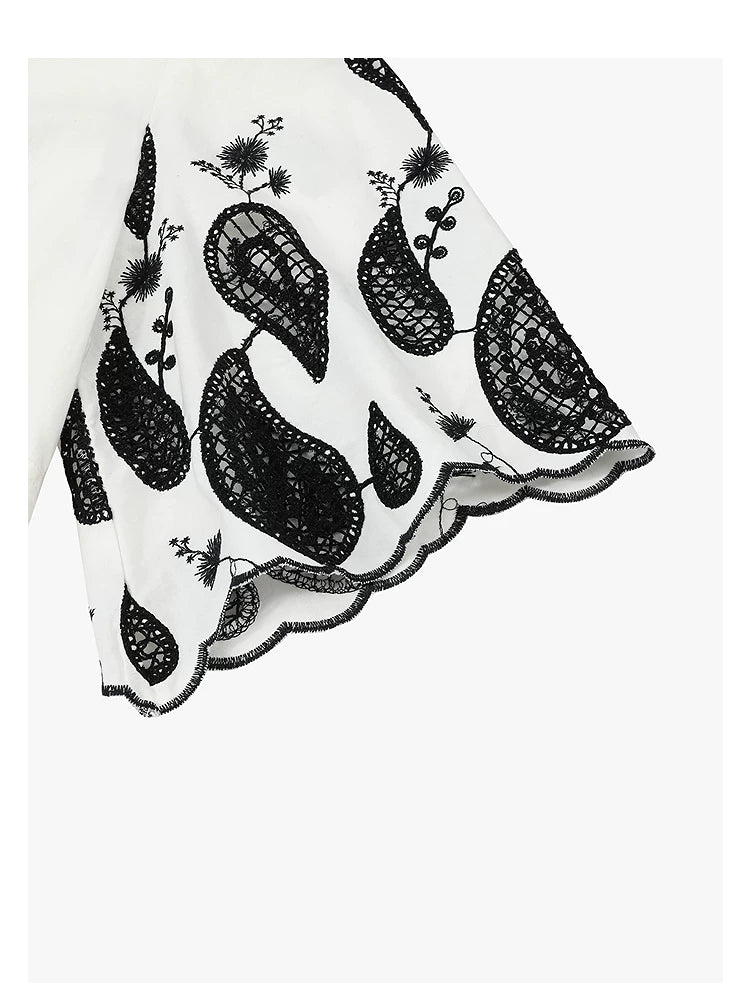 AYANAS Contrasting-colour embroidered women’s dress