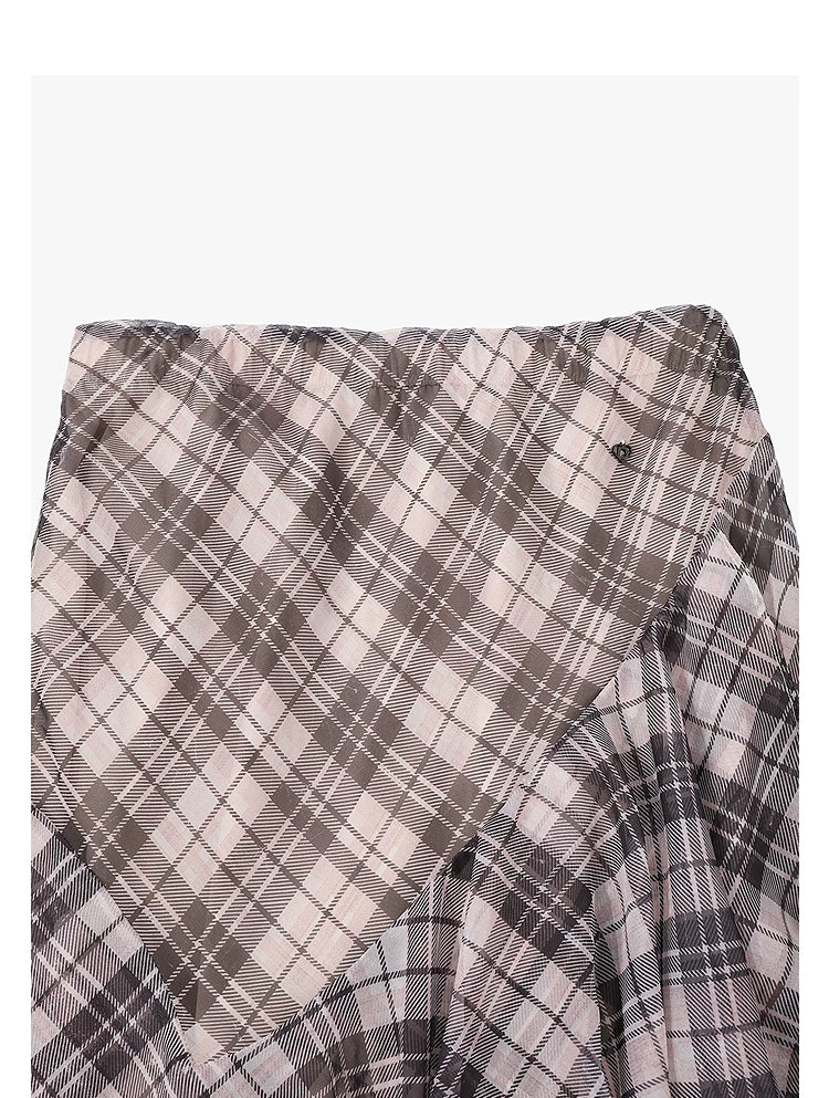 AYANAS Women’s checked print skirt