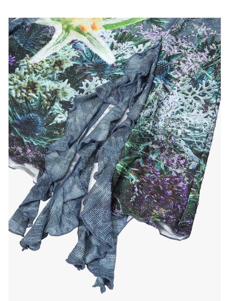 AYANAS Stretch-fit, figure-hugging women’s dress with ruffled print